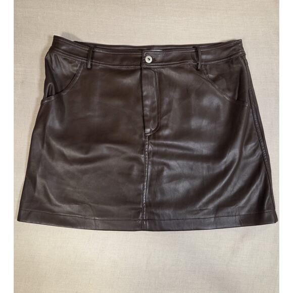 NWOT ASTR The Label Ezra Faux Leather Mini Skirt Brown Women's XL - Picture 1 of 13